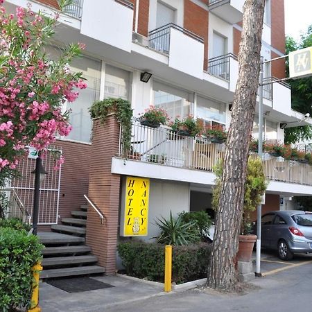 רימיני Hotel Nancy מראה חיצוני תמונה