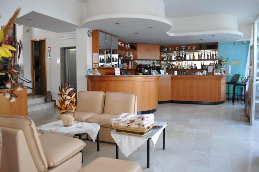 רימיני Hotel Nancy מראה חיצוני תמונה