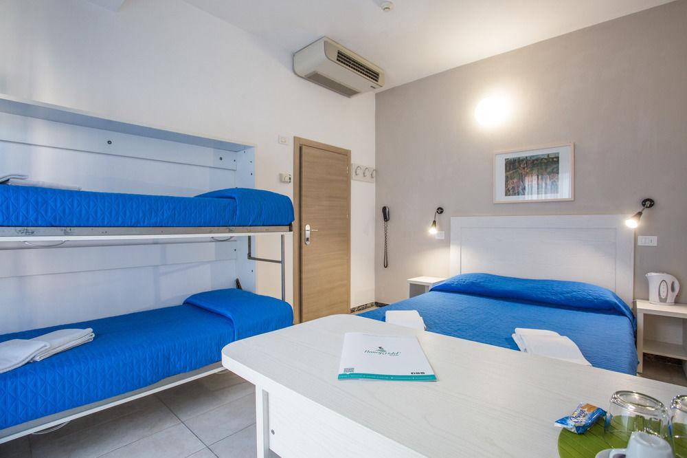 רימיני Hotel Nancy מראה חיצוני תמונה