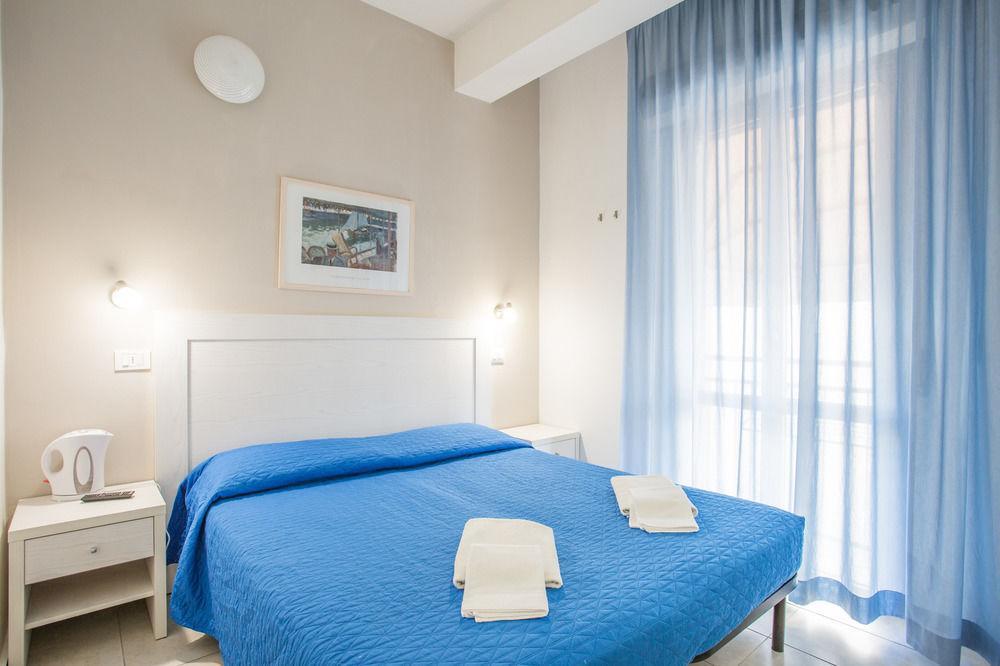 רימיני Hotel Nancy מראה חיצוני תמונה