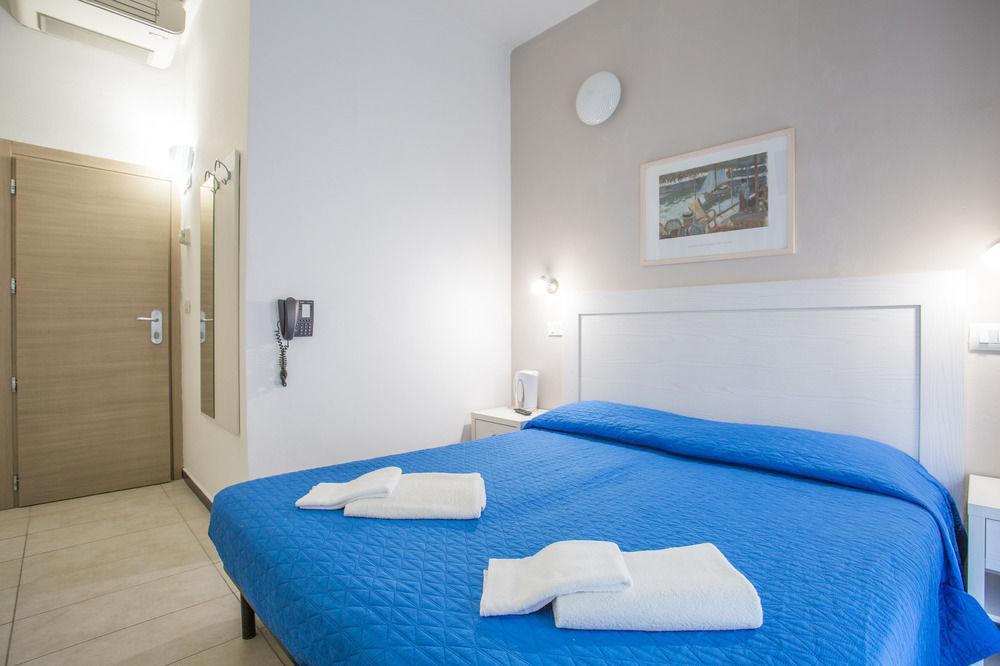 רימיני Hotel Nancy מראה חיצוני תמונה